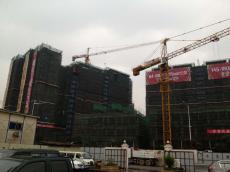 南京建工集团深圳分公司深房御府西区工程顺利封顶