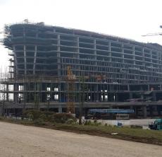 南京建工集团青奥“长江之舟”综合体“大船”顺利封顶